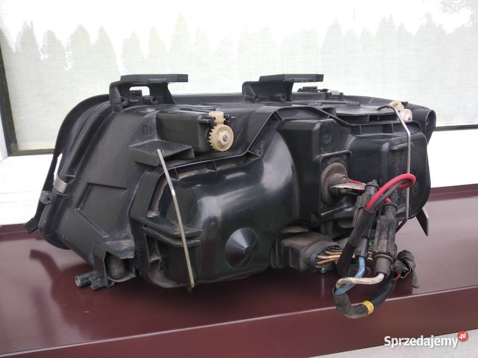 Audi A6 C5 LIFT lampy przednie reflektory xenon Sieradz