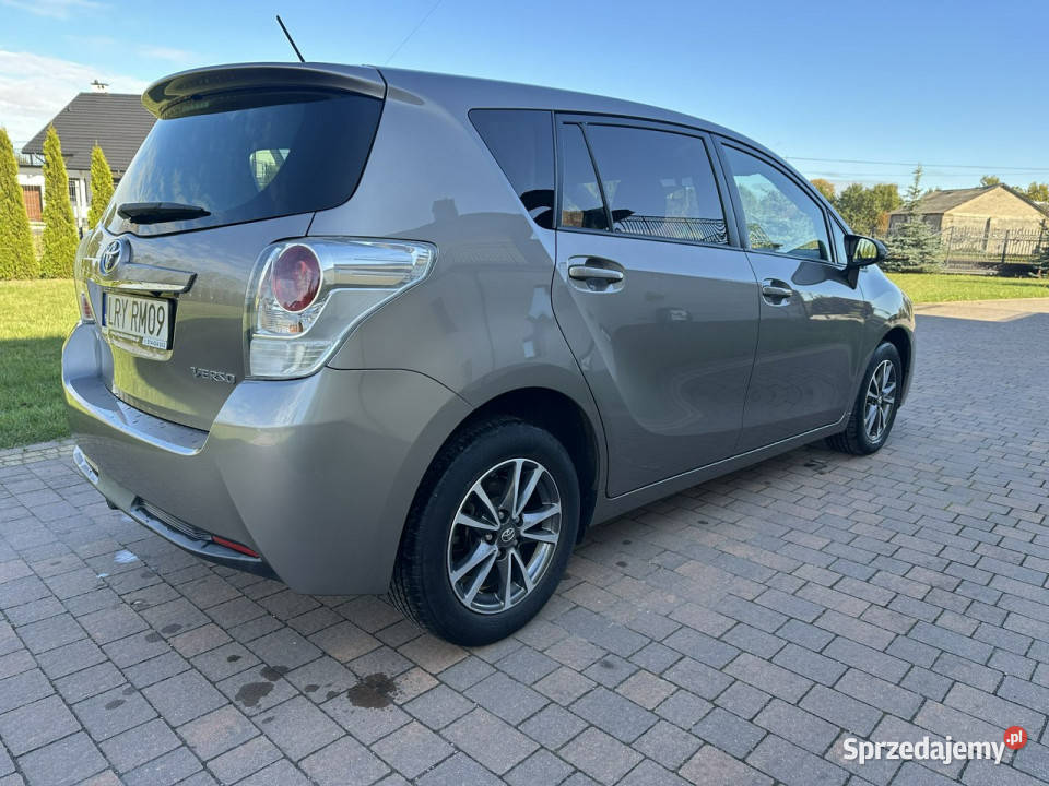 Toyota Verso 218000km Lipówki