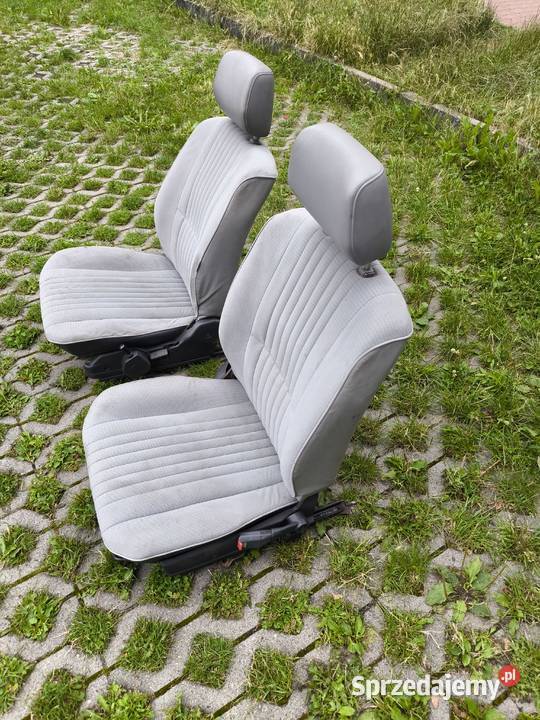 Fotele boczki corolla e8 sprzedam