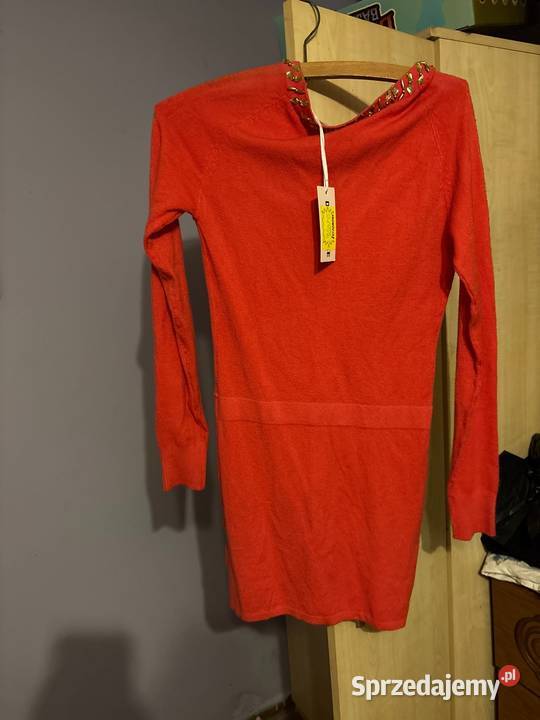 Sukienka czerwona Długość Midi Krzeszów