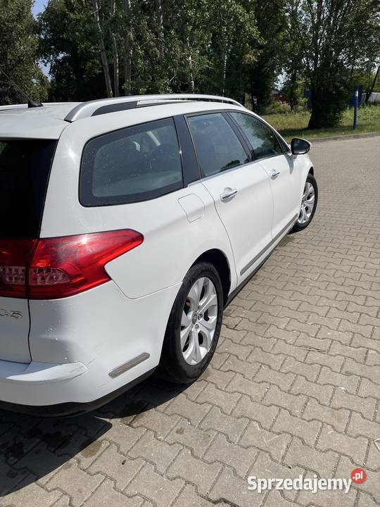 Citroen C5 X7 2010 Hydro Rok produkcji 2010 Wałcz