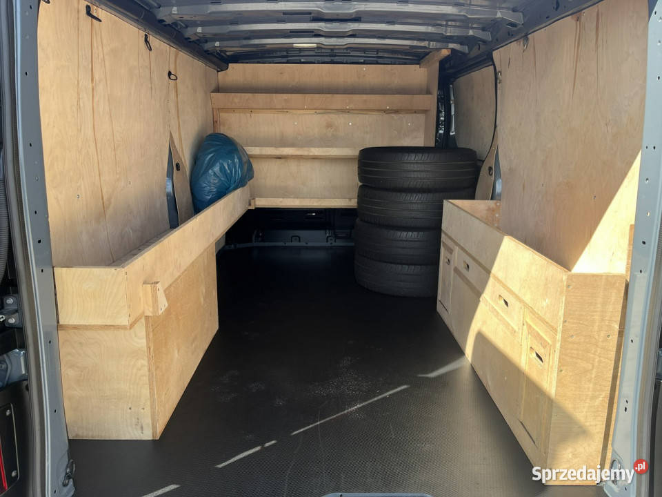 Renault Trafic Furgon L2H1 20145 Gwarancja świętokrzyskie Daleszyce