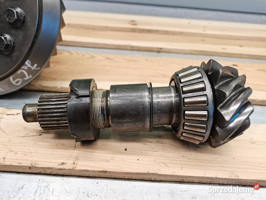 Dyferencjał 12X35 Manitou MLT 627 60221299002 Wilkowo sprzedam