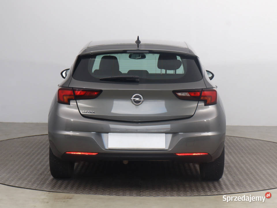 Opel Astra 14 T nieuszkodzony Bielany Wrocławskie