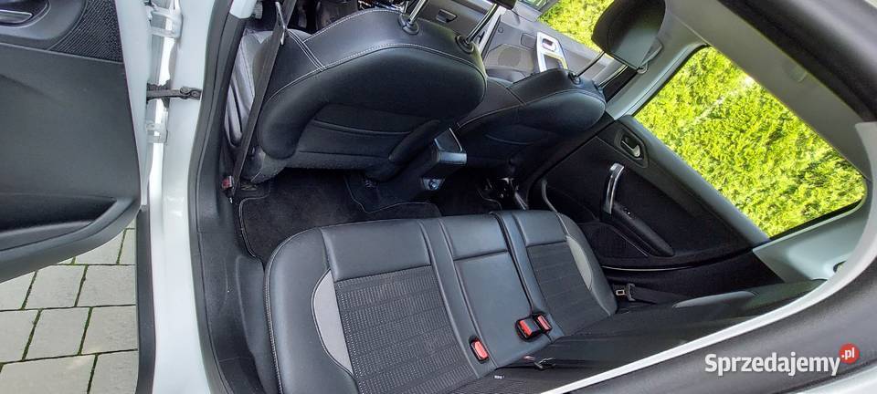 Peugeot 2008 16 HDI Allure Led Navi Klimatronik Roztoki