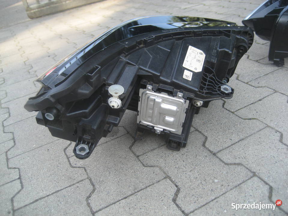 bmw x1 u11 2225r lampa przód prawa lewa full led Rakoniewice