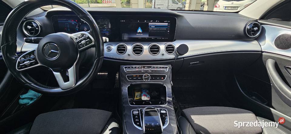 Mercedes Benz