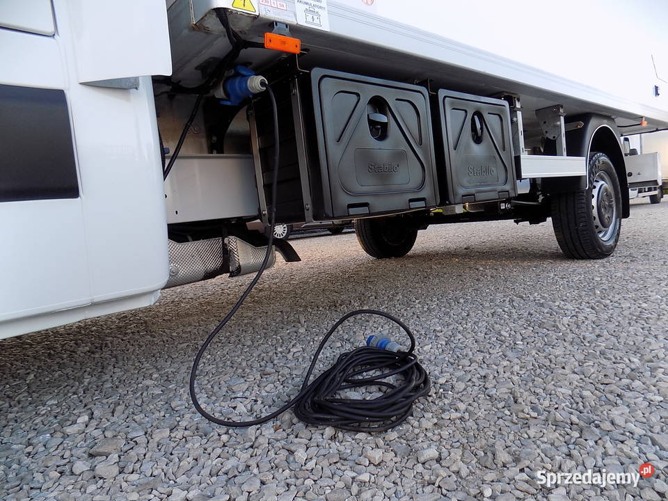 Renault Master Chłodnia 23 dCi 8 Palet z świętokrzyskie Daleszyce