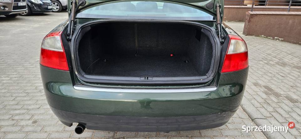 Audi A4 2002r 20 benz ALT 131 bezawaryjny silnik Elbląg