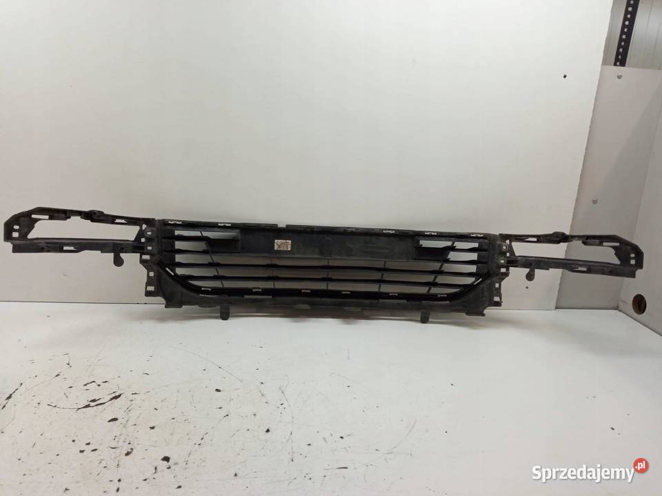 KRATKA ZDERZAKA ŚRODKOWA DOLNA LIFT 622547652R