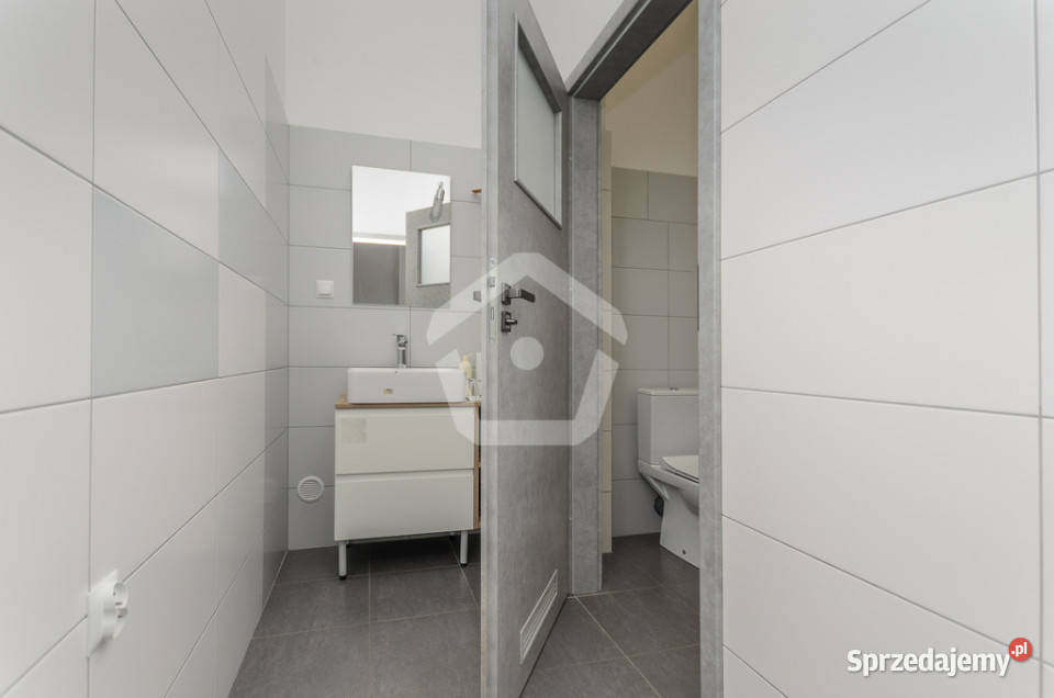 Hala produkcyjna z częścią biurową 1830 m2a Łąka