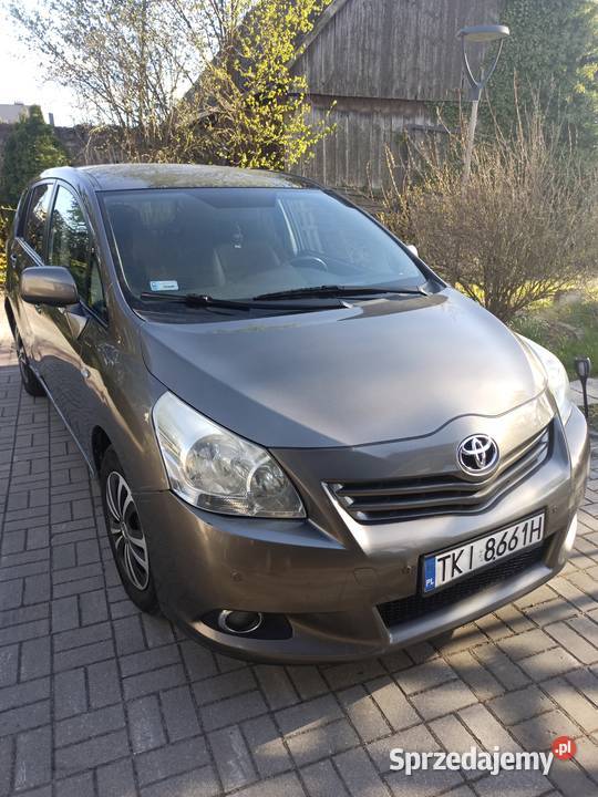 Sprzedam samochód Toyota Verso Mójcza