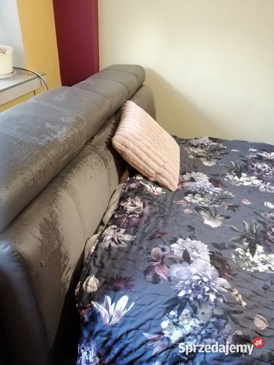 Sprzedam łóżko sypialniane śląskie Łazy