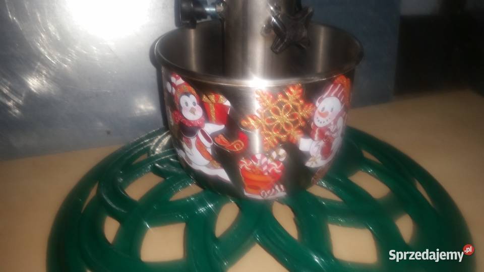 Stojak pod choinkę ze zbiornikiem na wodę sprzedam