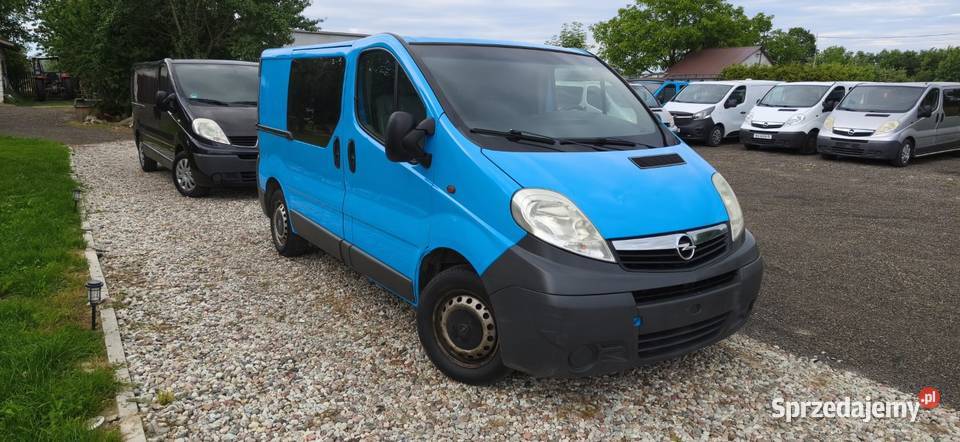 vivaro lift 20D 6osobowy nieuszkodzony Poniatowa sprzedam