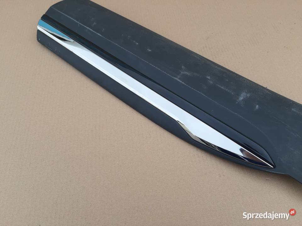 RENAULT ARKANA LISTWA DRZWI PRAWY TYŁ CHROM osobowe