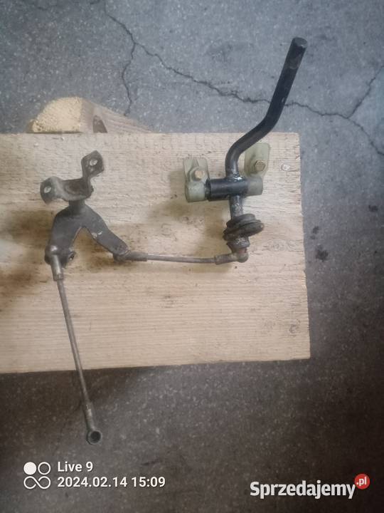 Mercedes g klasa pedal ciegna gazu Kocmyrzów