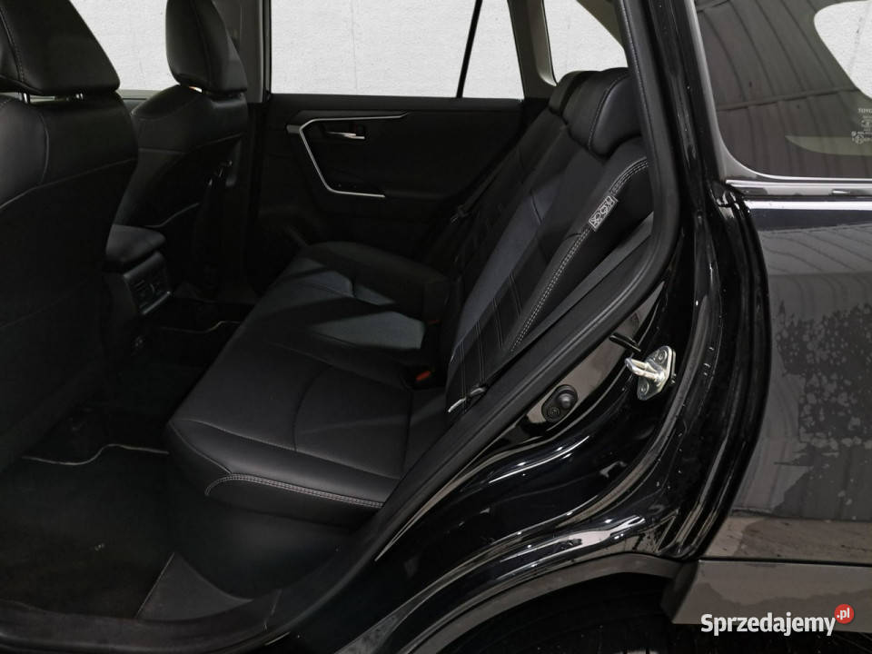 Toyota RAV4 V 2018 czarny RAV4 Komorniki sprzedam