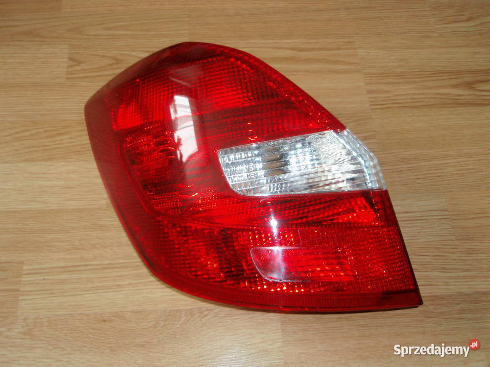 Lampy tylne do Skody FABI 2 Hatchback Kraków