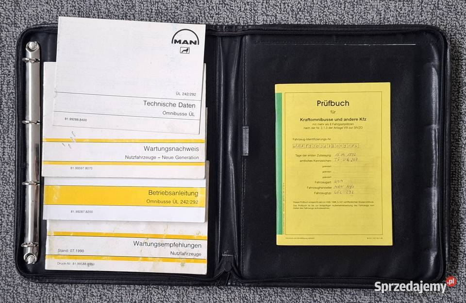 Książki serwisowe Man UEL 292 plus teczka Zakopane