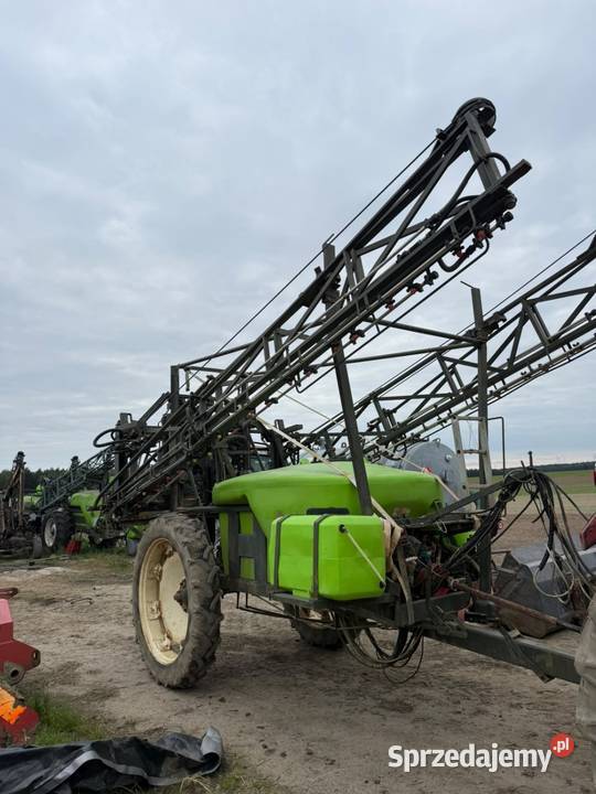 Opryskiwacz tecnoma 2400l 24m Zamarte
