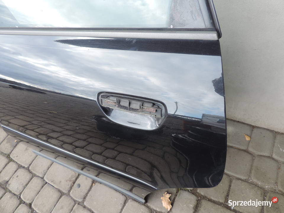 AUDI A4 B5 FL SEDAN DRZWI LEWE TYLNE LZ9W Rok produkcji 2001 małopolskie Nowy Sącz