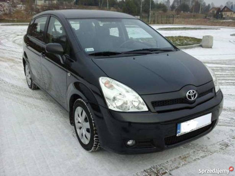 Toyota Corolla Verso 20 D4D 2005r czarny 5 Van / Minibus Mielec