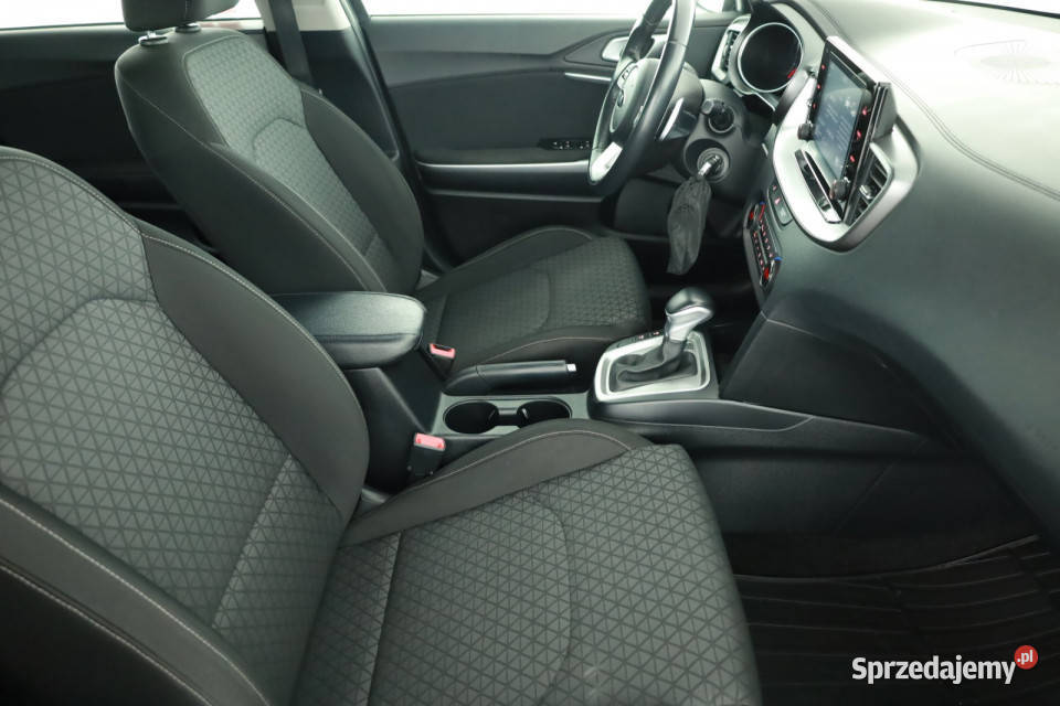 Kia Ceed 14 TGDI benzyna mazowieckie