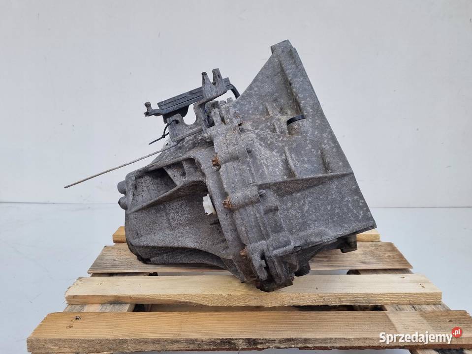 SKRZYNIA BIEGÓW Nissan Qashqai J10 20 16V osobowe Rudka