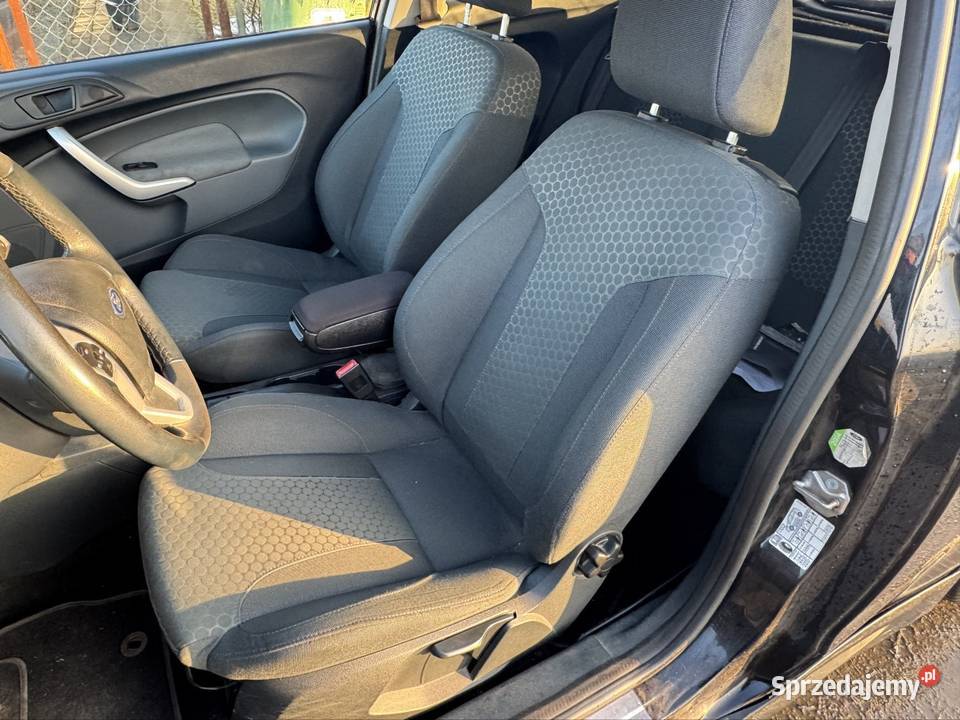 Ford Fiesta Sport pakiet ST Rok produkcji 2010 Dąbrowica