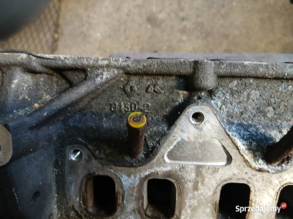 GŁOWICA RENAULT TRAFIC 16 Wieluń