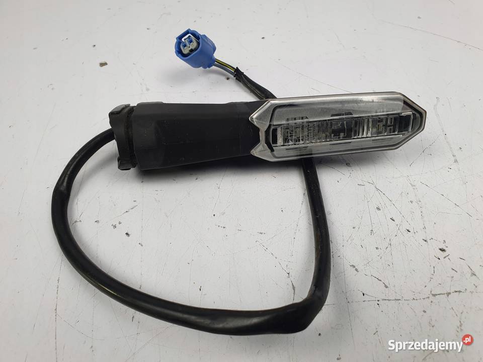 KIERUNKOWSKAZ TYŁ TYLNY Kawasaki Z900 1924 prawy Kierunkowskazy Chełm
