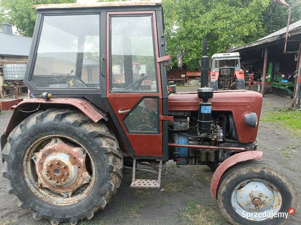 Ursus C330 z dokumentami Ursus Bystrzejowice Pierwsze