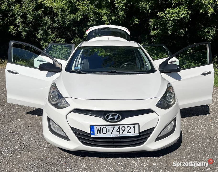 Hyundai i30 Kombi 16 Benzyna 120 Salon polska benzyna Konin