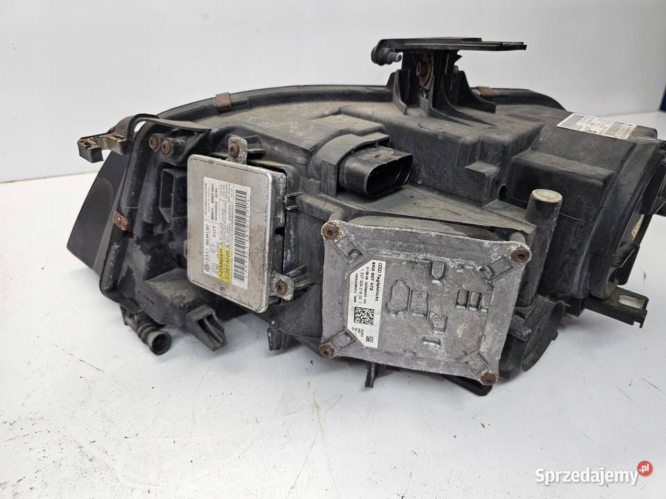 REFLEKTOR XENON LED KOMPLTNY PRAWY AUDI A4 B8 Przystajń sprzedam