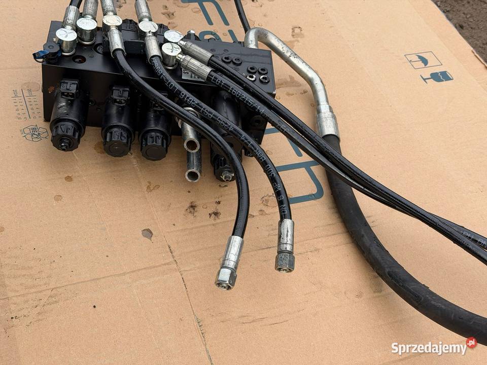 Rozdzielacz hydrauliczny AV6734 Still 0009443156 Antonie