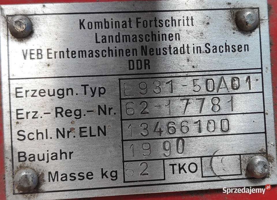 Traktorek ogrodniczy FORTSCHRITT E93150 dużo