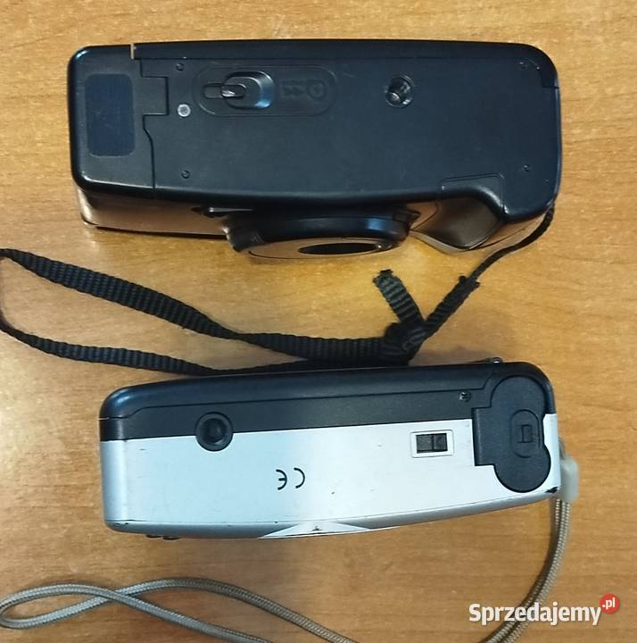 Dwa aparaty fotograficzne Skoczów