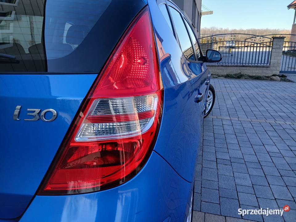 HYUNDAI i30 14 benz 2011r Klima Isofix Alufelgi i30 śląskie