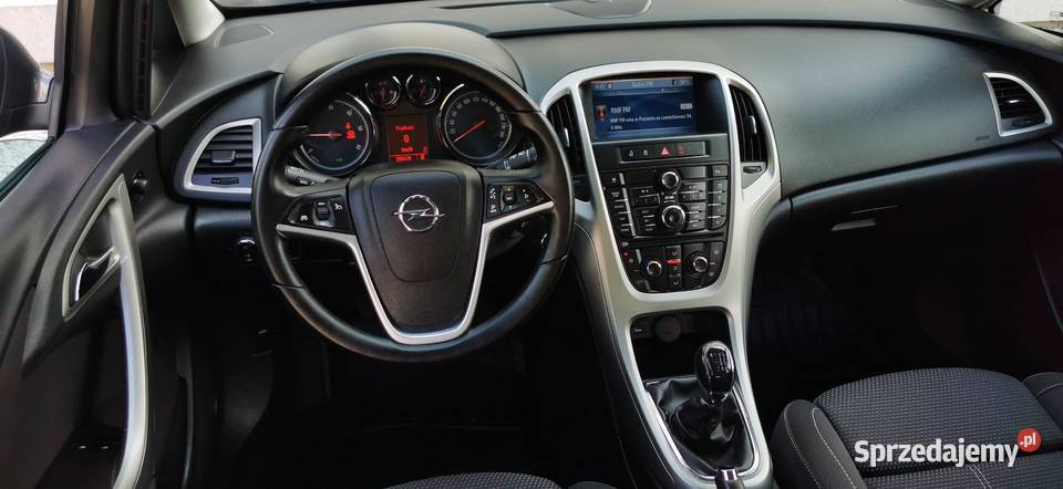 OPEL ASTRA 17 CDTI 110 TEMPOMAT HAK NAWIGACJA