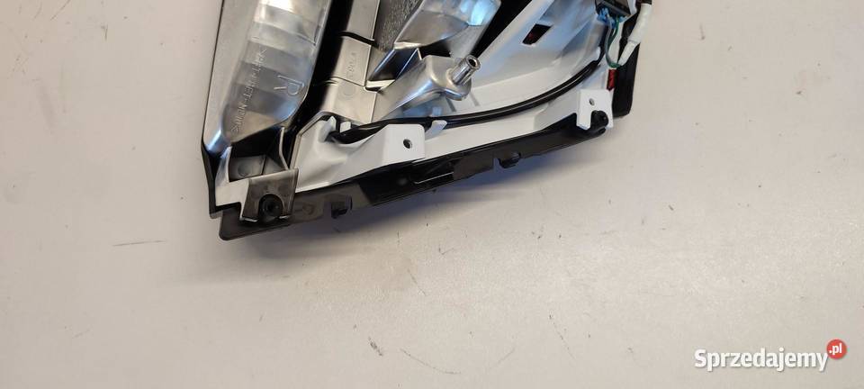 SUZUKI SWIFT MK9 LAMPA PRAWY TYŁ 3560369T00 Lampy cofania dolnośląskie