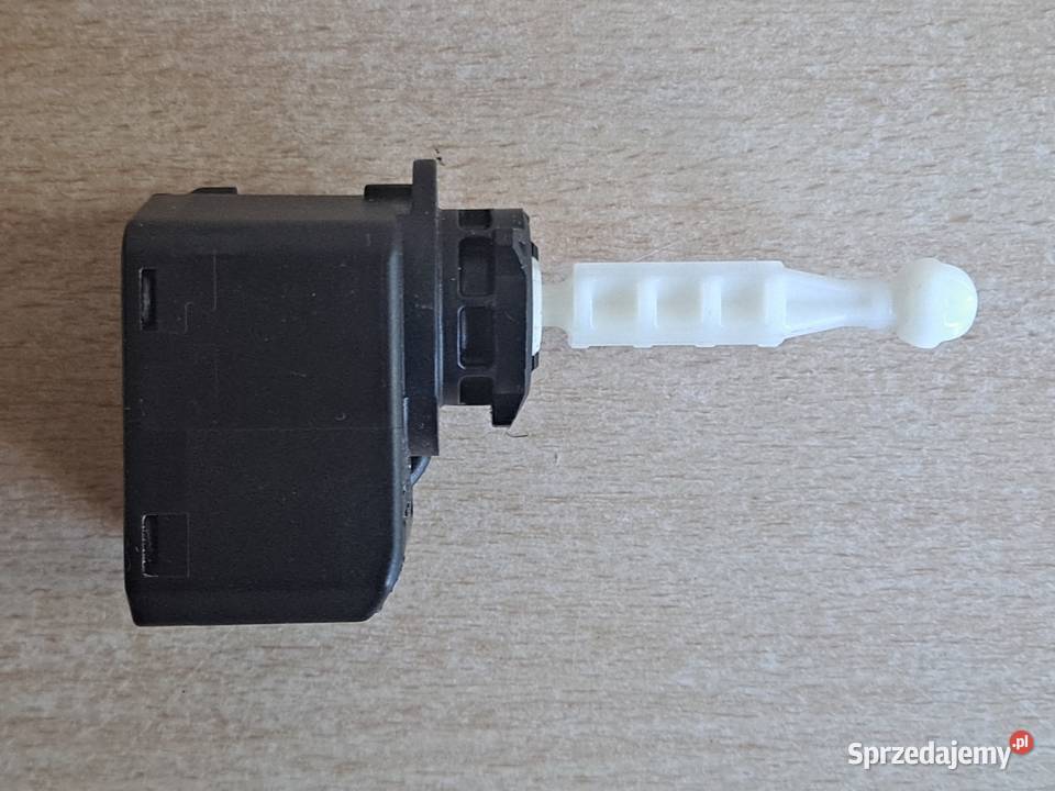 Napęd Hella 008 830020 HL0 śląskie Cieszyn sprzedam