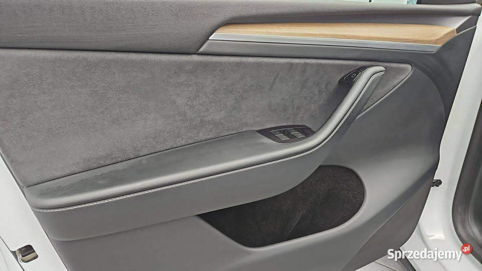 Tesla Y Long Range AWD Z Polskiego Salonu czujnik deszczu Warszawa