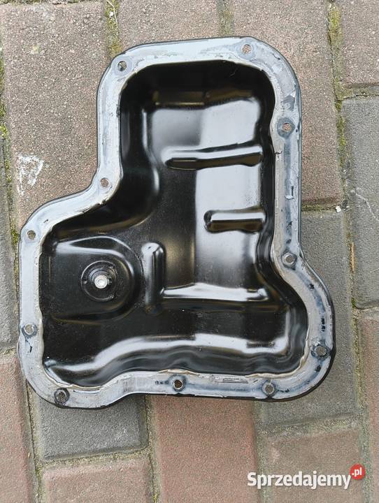 Sprzedam miskę Olejową Toyota 15 benzyna 2022 osobowe Tychy