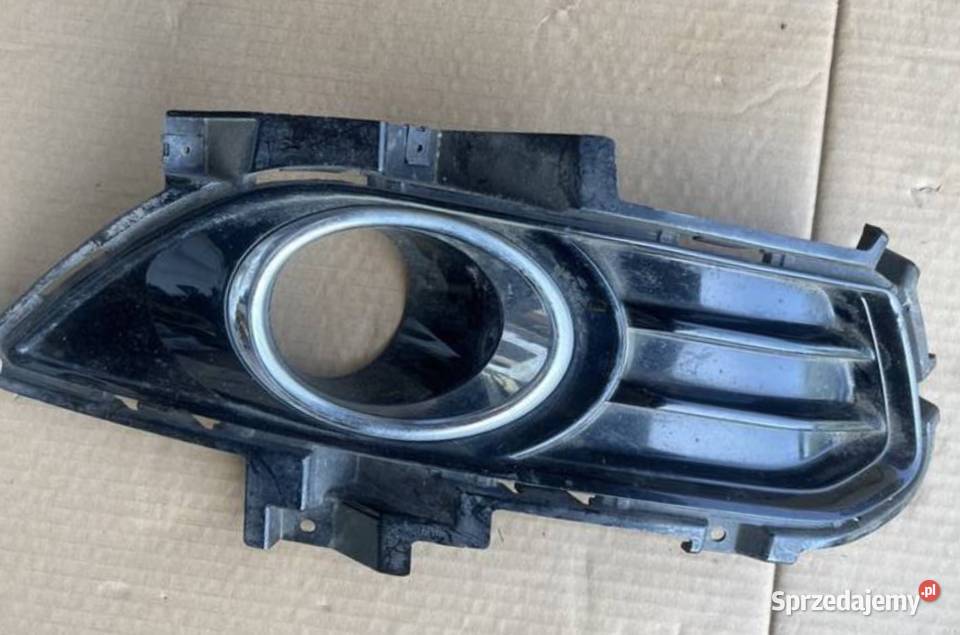 FORD MONDEO MK5 RAMKA KRATKA HALOGENU PRAWA osobowe Międzychód