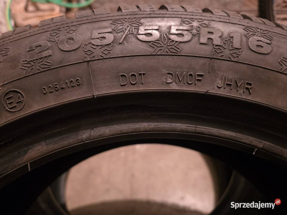 Opony zimowe Dunlop winter Sport rozmiar 205 55 55