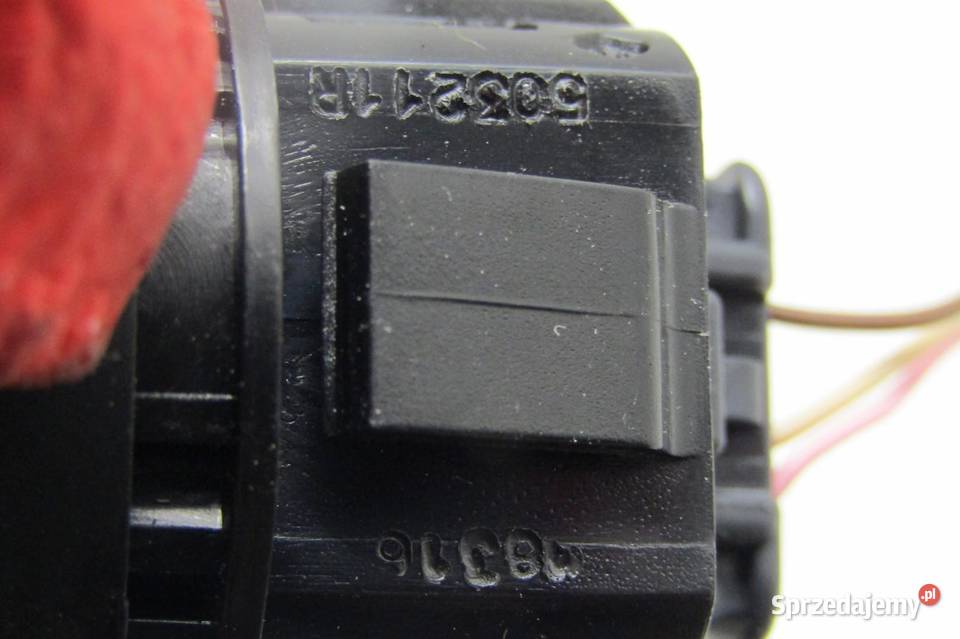PRZYCISK START STOP DACIA DUSTER II 8316503211R Panele sterowania, przełączniki