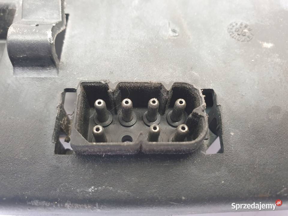 BMW E39 sedan WKŁAD TYLNEJ LAMPY Lewy tył