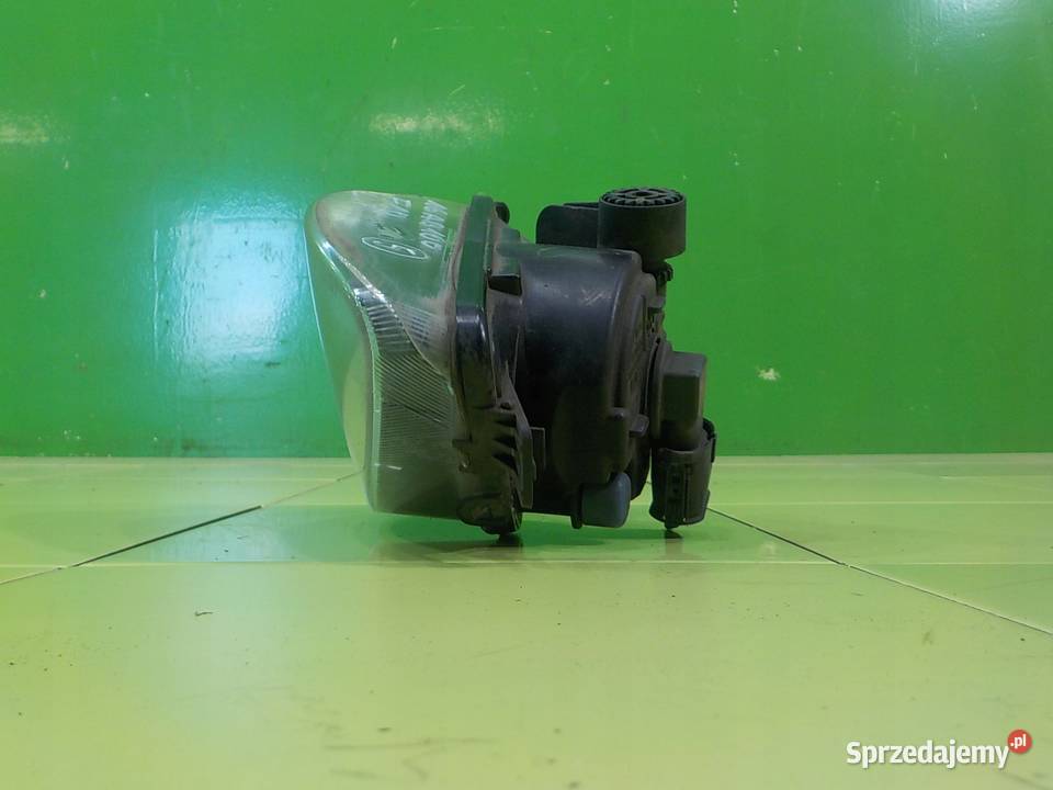 BMW 5 F10 20 D 11r KOMBI halogen lewy Suków