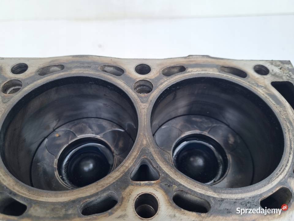 DÓŁ SILNIKA BLOK WAŁ KORBOWY Ford S Galaxy II osobowe